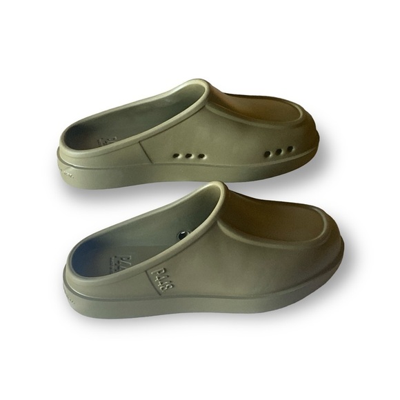 P448  Flow-W Mules Clogs Made in Italy Size 40-41 (US 10) Green Rubber N… - Picture 13 of 13